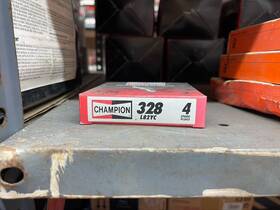 L82yc Champion Spark Plug 4 Pack