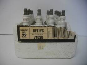 Champion Rf11yc Copper Plus Spark Plugs / 22 Shop Pack Of Each