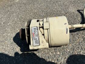 1268650m Leece Neville Used 24 Volts Alternator With Attached Wire Harness 2