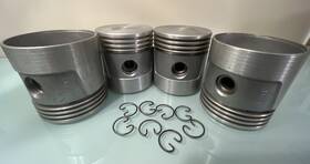 Mercury Jet 616-p New Old Stock Inboard Full Round Skirt Pistons Set With Rings Type .040