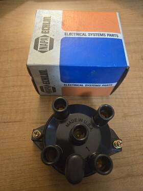 Ep827 Napa / Echlin Nos Distributer Cap Ford Mazda Mercury Ech