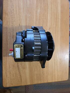 Prestolite 8em2028na New No Box Marine Alternator 65 Amp 65a Model