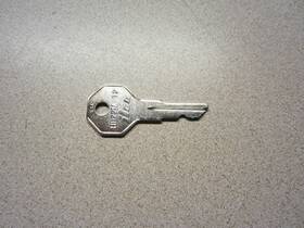 Tracker 11947-a Marine Ignition Key Inch A