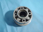 307089 Vintage Bearings Omc Housing Roller
