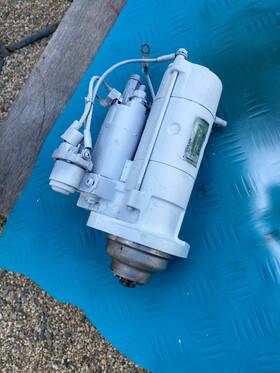 Volvo Penta 3594618 Used Oem 24v 11t Starter Motor C-1