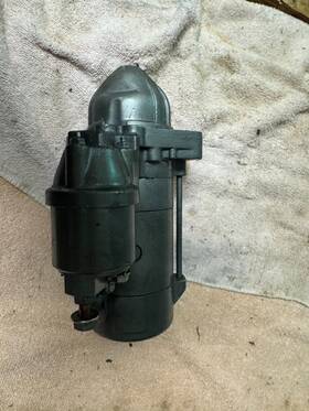 Yanmar 165001-35760 2 Kw Starter Motor