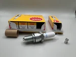 New Ngk 4 Pack Of BR7ES Spark Plugs With Removable Tip 5122. Fixed Price $19.82.