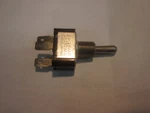 Johnson Evinrude Trim Tilt Switch Dash Bow Or Stern Mount 976443 New Oem Part. Fixed Price $40.00.