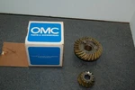 New Genuine Omc Pinion & Forward Gear Johnson Evinrude 0393633 Factory. Fixed Price $160.00.