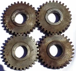 Detroit Diesel - Series Inline 71 Oil Pump Gear Idler P/n 5156683 (lot Of 4PCS). Fixed Price $249.00.